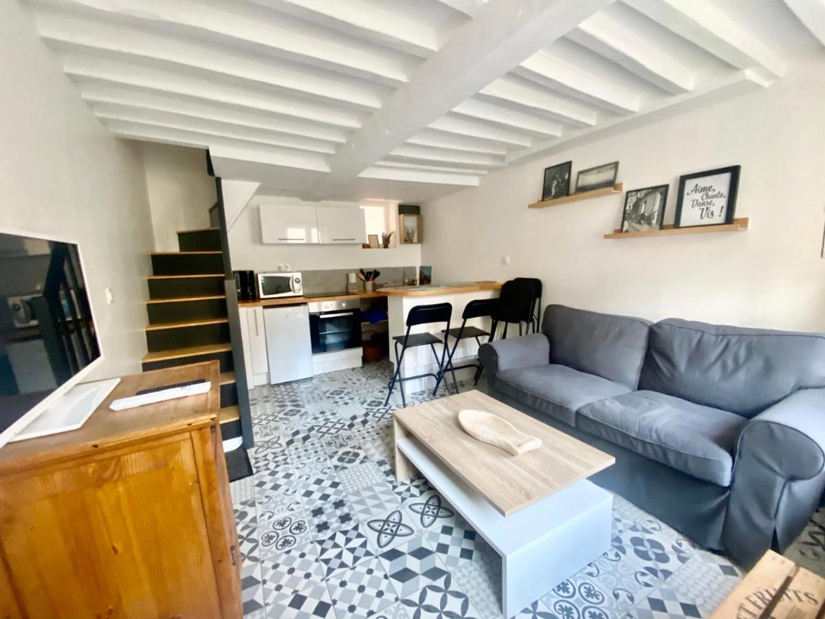 Charmante Maison Au Coeur De Виллервиль Экстерьер фото